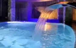 Havuz Şelaleleri Havuz Yapımı